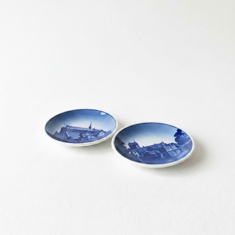 Royal Copenhagen Plates Mini Collector Blue Porcelain Herlufsholm 2010
